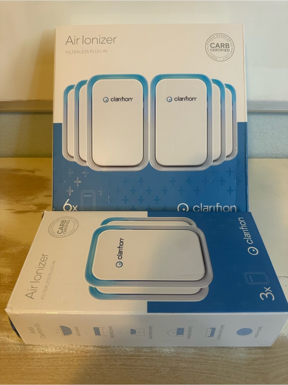 Clarifion Blue & White Air Ionizer - Filterless Plug-In
